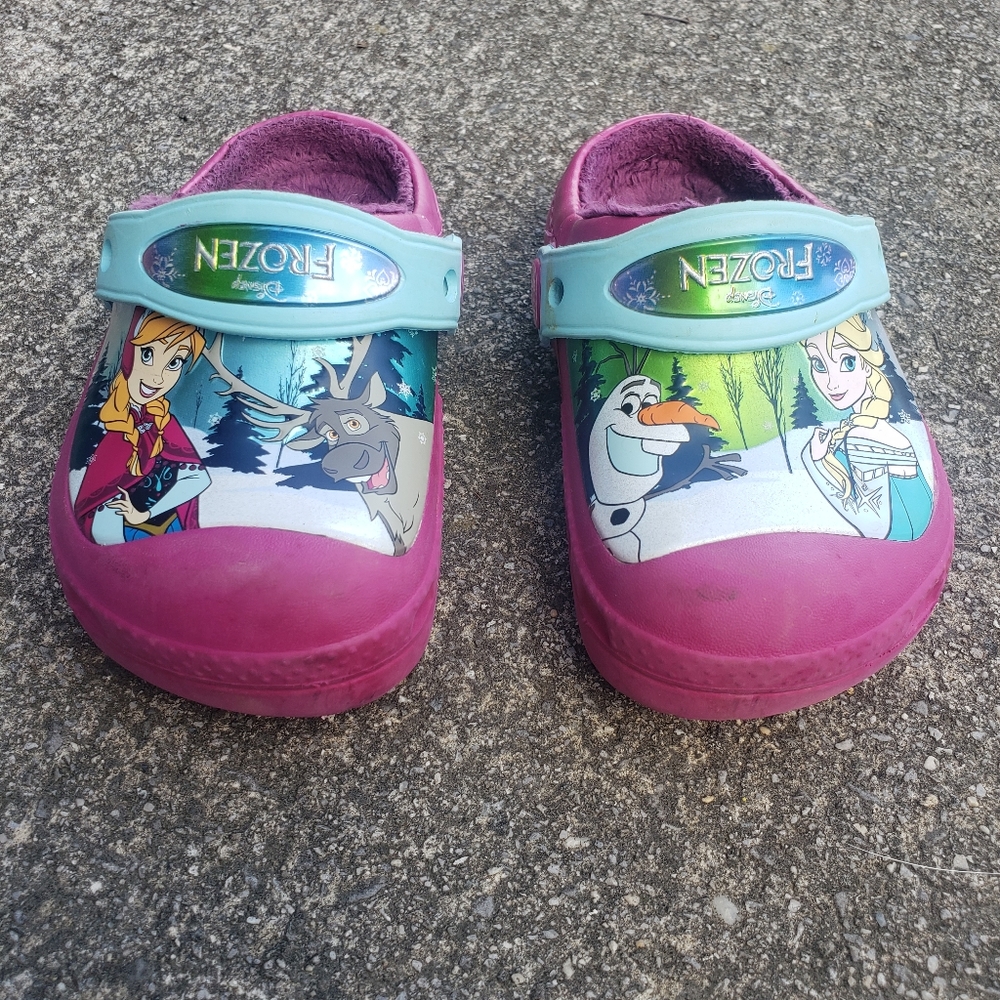 Frozen Crocs